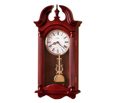 Howard_Miller_Everett_Quartz_Pendelum_Wall_Clock_1.jpg