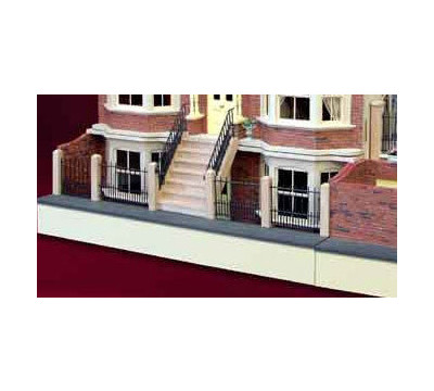 Sid_Cooke_Silver_Jubilee_Basement_Doll_House.jpg