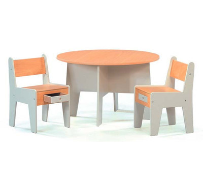 Offi_Play_a_Round_Activity_Kid_s_Table.jpg