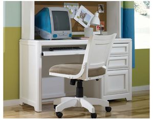 Lea Reflections Desk