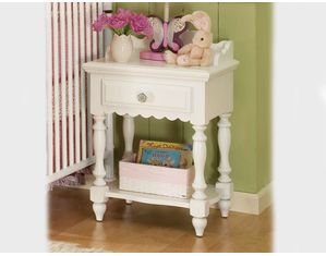 Lea Spring Garden Single Drawer Nightstand