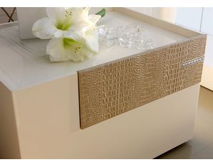 Rossetto USA Diamond Ivory Left Nightstand