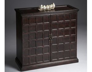 Butler Gemelina Solid Chest