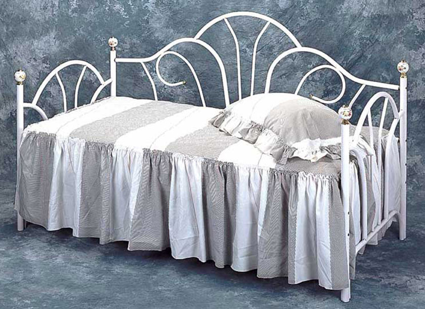 Amac Furniture Europa Daybed with Link Spring image