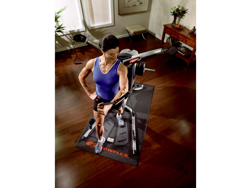 In Use - Single Arm Chest Fly (equipment mat not included)