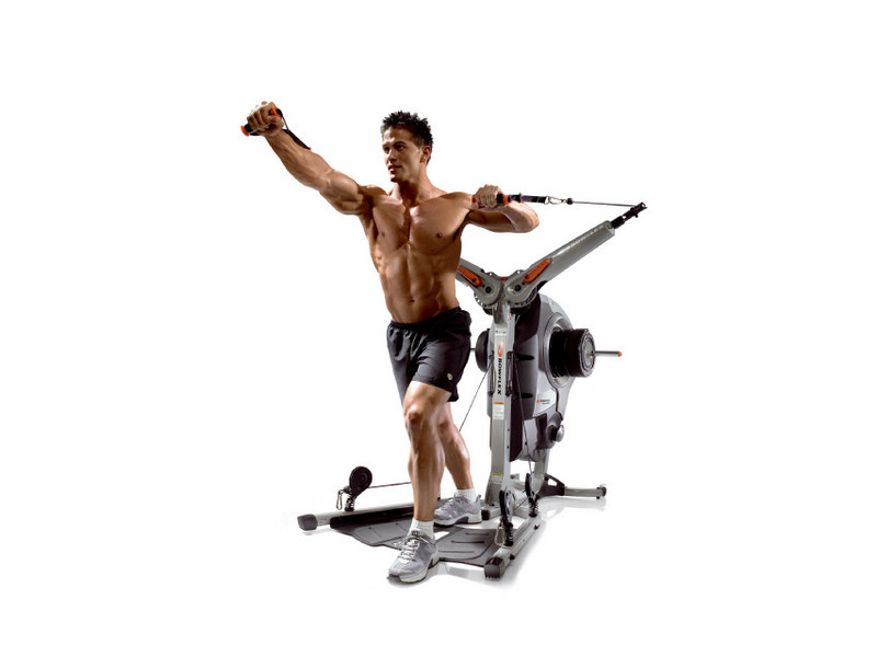 In Use - Alternating Chest Press