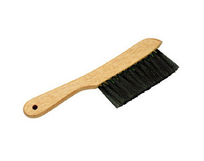 Cue & Case Under Rail Brush