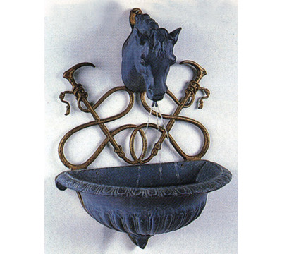 Florentine_Craftsmen_Horse_Head_Wall_Fountain.jpg