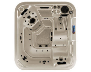 QCA Spas Majestic Series Cozumel Hot Tub - FREE Inside Delivery!