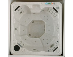 QCA Spas Majestic Series Grand Bahama XL Hot Tub - FREE Inside Delivery!