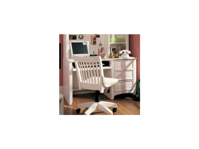 desk with keyboard pullout
