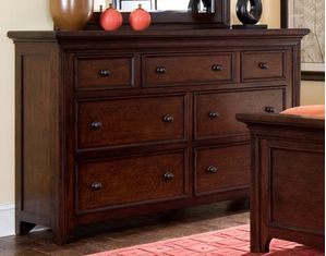 Broyhill Abbott Bay Drawer Dresser