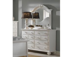 Broyhill Mirren Harbor Drawer Dresser