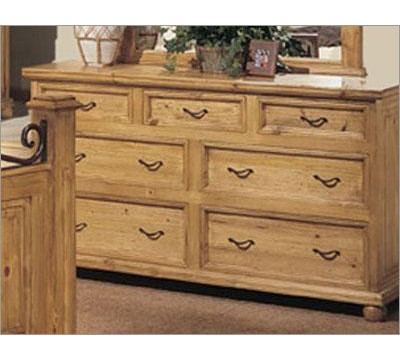 World_Concepts_Kingman_Triple_Dresser___Dresser.jpg