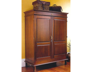 Bauer International Viceroy Dutch Kast Armoire - FREE Inside Delivery!