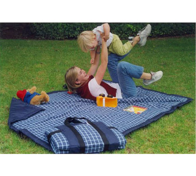 Tuffo_Throw_About_Water_Resistant_Outdoor_Blankets.jpg