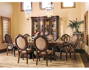 Fairmont Designs Villa Veneto Pedestal Table