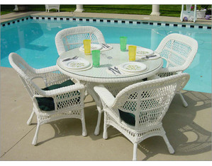 North Cape International Mackinac Dining Set - Fast FREE FedEx Shipping!