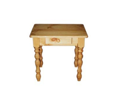 British_Traditions_End_Table_with_Turned_Legs_End_Table.jpg