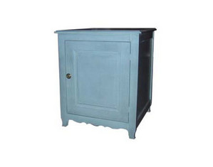 British Traditions Malvern Hills End Table