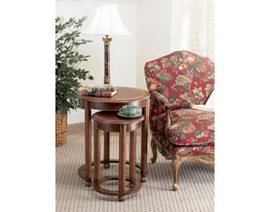 Powell Wilmington Cherry 2-Piece Nesting Table