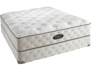 Simmons BeautyRest WorldClass Black River Bay Plush Mattress