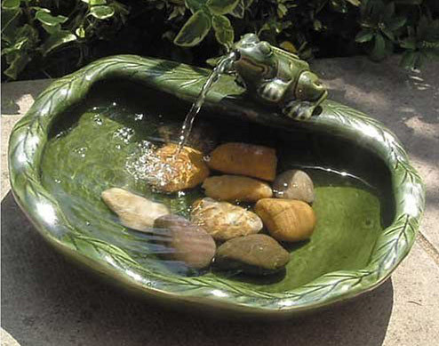 Smart Solar Ceramic Frog Solar Fountain image