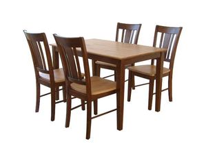 International Concepts Shaker Style Table with 4 Splatback Chairs