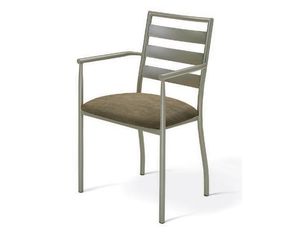 Amisco Tori Arm Chair