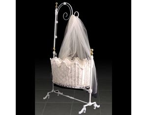 Corsican Kids Dynasty Cradle
