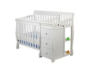 Dream On Me Jayden 3 in 1 Convertible Portable Crib with Changer
