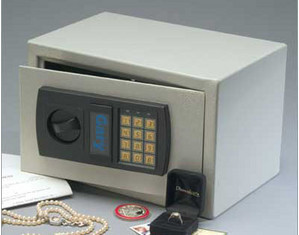 Save  on Gary Personal Safe at The Home Safe Superstore