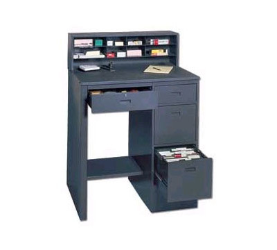Heinrich_Brothers_Inc_Deluxe_Shop_Desk.jpg