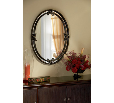 Quoizel_Duchess_Mirror_Wall_Mirror.jpg
