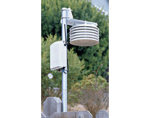 Davis Instruments Wireless Temperature/Humidity Station - Fast FREE FedEx Shipping!