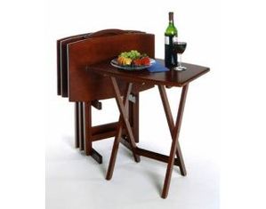 Winsome 5 Piece Walnut Oversize TV Table