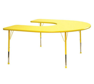 Mahar_Manufacturing_Mahar_Horseshoe_Classroom_Activity_Table.jpg