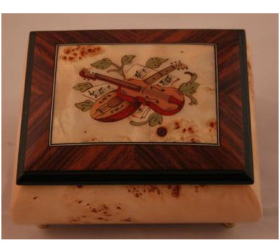 Porter_41022_Small_Music_Jewelry_Box.jpg