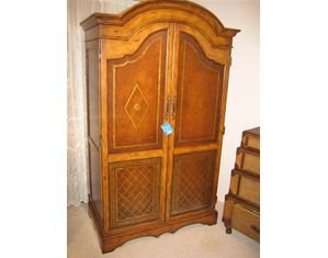 Fairfax Home Furnishings Carter Entertainment Center