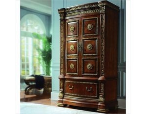 Pulaski Royale Armoire