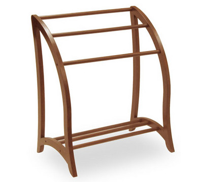 Winsome_Walnut_Quilt_Rack.jpg