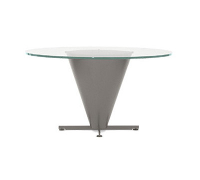 Ekitta_Tsanga_Round_Conference_Table.jpg