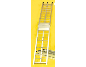Oxlite Collapsing Arched Single Runner Bike Ramp