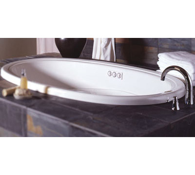 Jacuzzi_5_ft_Riva_Whirlpool_Bath_Tub.jpg