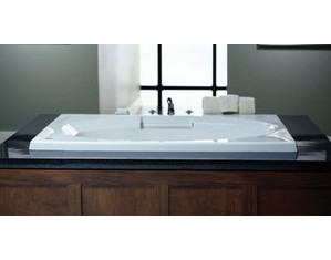 Jacuzzi Nova 536 Whirlpool Bath Tub - FREE Inside Delivery!