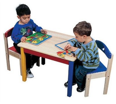 Guidecraft_Moon_and_Stars_Kids_Table_and_Chair_Set.jpg