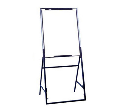 Testrite_Qwik_Release_Easel_Presentation_and_Display_Easel.jpg