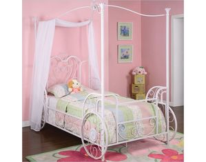 Powell Princess Emily Canopy Bed
