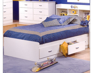 South Shore Cambridge Mates Bed Box - Fast FREE FedEx Shipping!