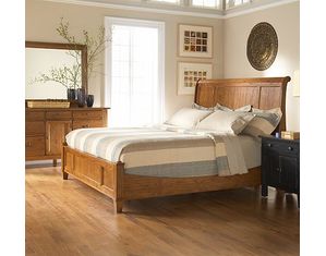 Broyhill Attic Heirlooms Sleigh Bed in Rustic Oak